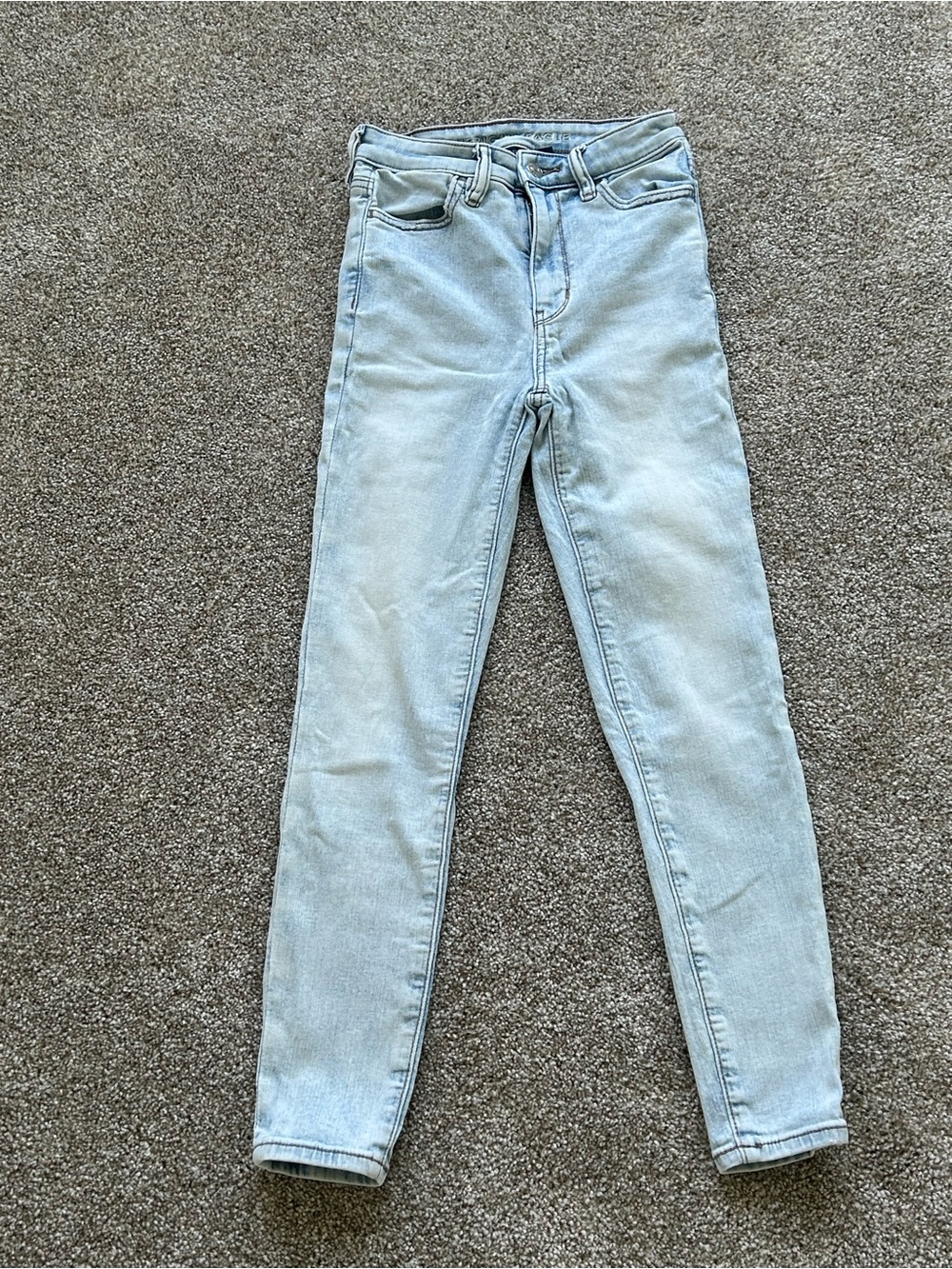 American Eagle Outfitters Light Blue Skinny Jeans